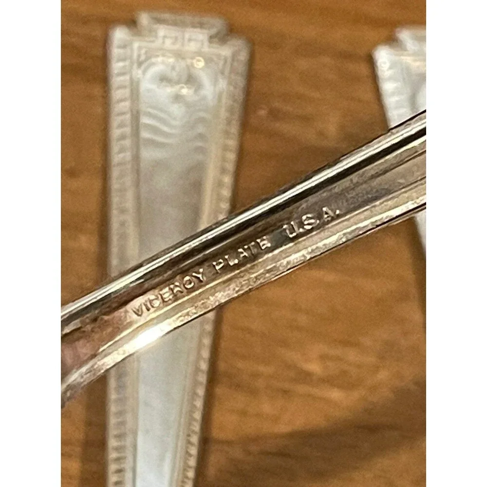 5 Vintage Viceroy Plate USA Silverplate tablespoons
